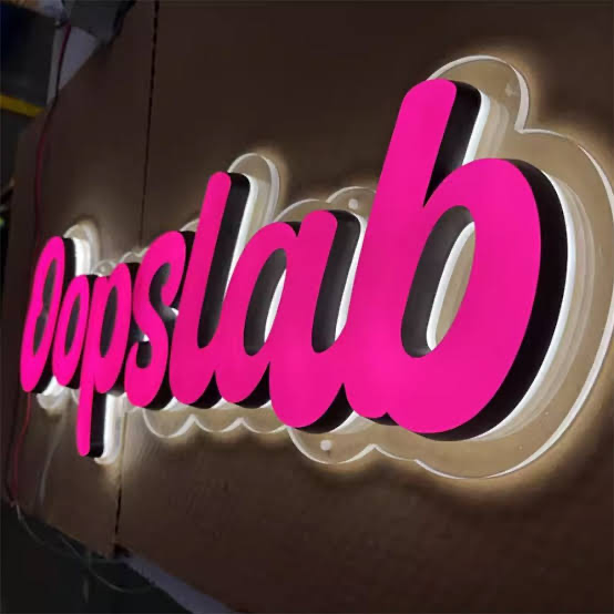 CustomNeon's tweet photo. Your brand deserves a glow-up from every angle✨

Front- and back-lit signage combines bold face illumination with a soft halo glow behind, creating serious impact day or night.

Want to see your logo in lights? Contact our team, and we'll create a free sign mockup!

#brand https://t.co/s7SpPrZIYX