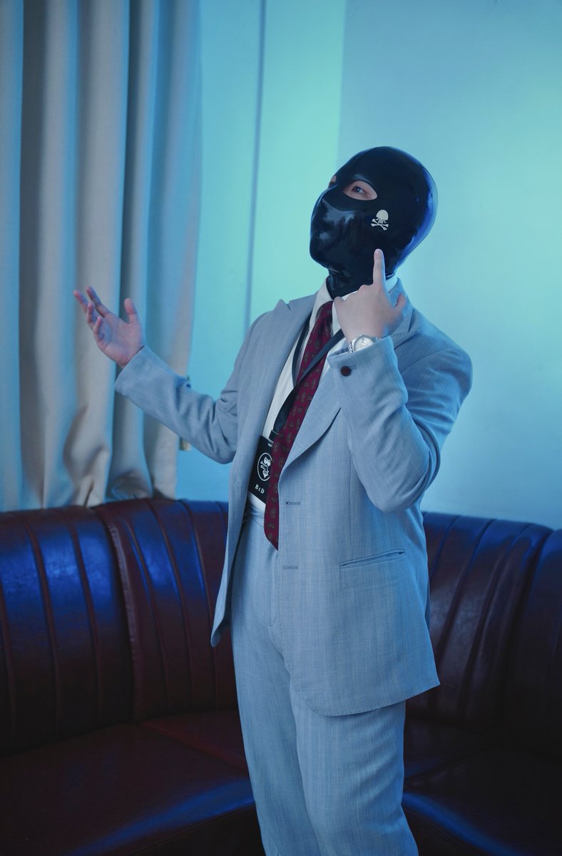 RussellNG13's tweet photo. 2003年年度十佳國語專輯
黑白灰
差個白
下次穿
.
.
.
.
.
.
.
.
.

#Beneaththedesire

#latex #rubber #latexfashion #クラゲラバー #ラバー #ラバースーツ #kurage
#latexhood #balaclava #胶衣 #膠衣 #乳胶衣 #乳膠衣 #覆面 #maskfetish #rubberfetish #latexfetish #fetish https://t.co/k3A1hhl4dQ