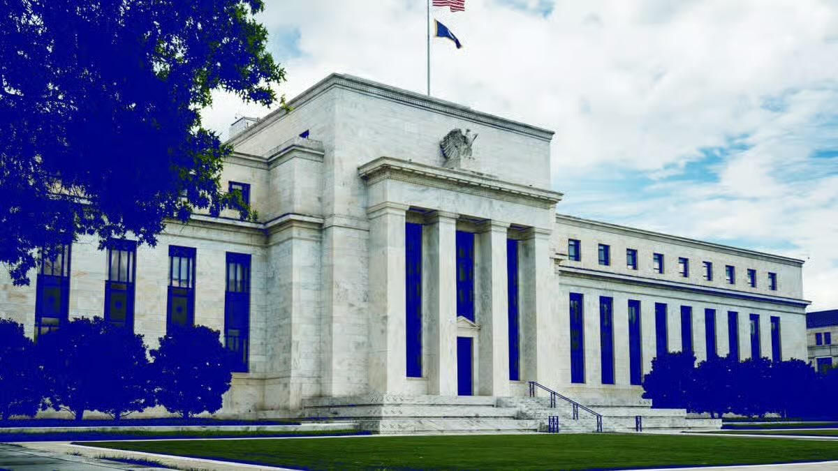PublicMemer's tweet photo. 🚨Blockchain Association Backs Custodia’s Supreme Court Bid

The Blockchain Association has filed an amicus brief supporting Custodia Bank in its Supreme Court challenge against the Fed’s denial of master account access.

• The case questions whether regional Fed banks can deny eligible state-chartered banks access to master accounts.
• Master accounts provide direct access to the Fed’s payment infrastructure.
• Custodia has already lost in federal district court and the 10th Circuit.
• The Supreme Court petition was filed last month.
• The Kansas City Fed is due to respond by Sept. 11.
• The Blockchain Association says the case could impact whether lawful digital asset businesses can compete on equal footing.

#news #updated #crypto #blockchain