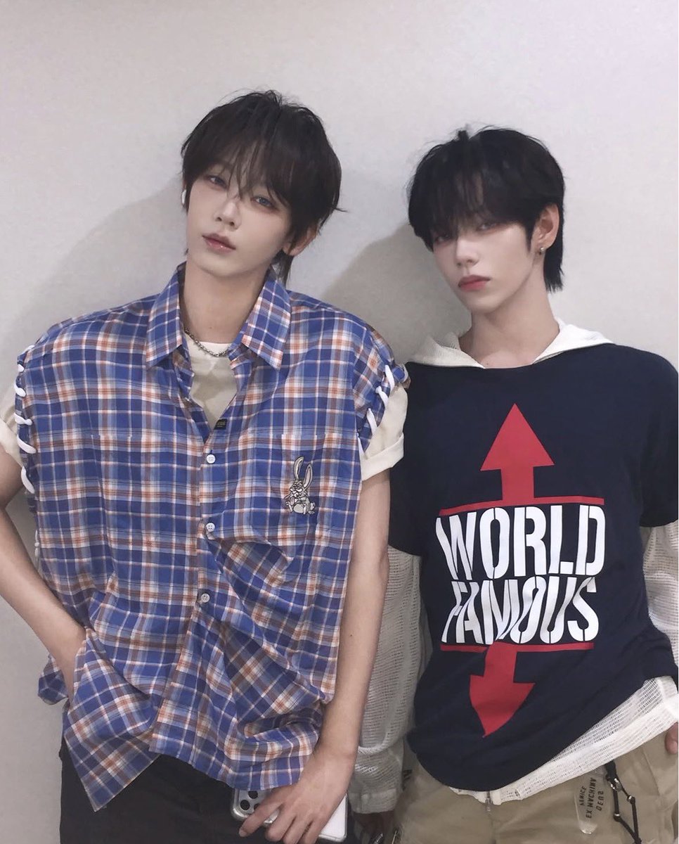 oanseow's tweet photo. 💙🩵 https://t.co/pA3i7C2UCC