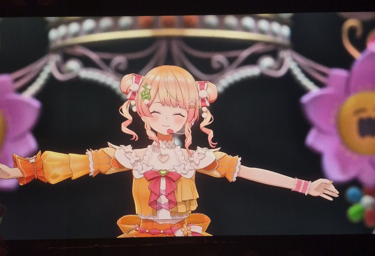 0044ka_'s tweet photo. HAPPY ANNIVERSARY NENECHI
I've been a fan of hololive since 2020 yet I hadn't watched you until a 2022 karaoke stream. Since that day, you've been a big part of my life and have given me so much joy. I hope you take care of yourself and have a happy future. your my #1 idol 🧡 https://t.co/5BW06rduyT