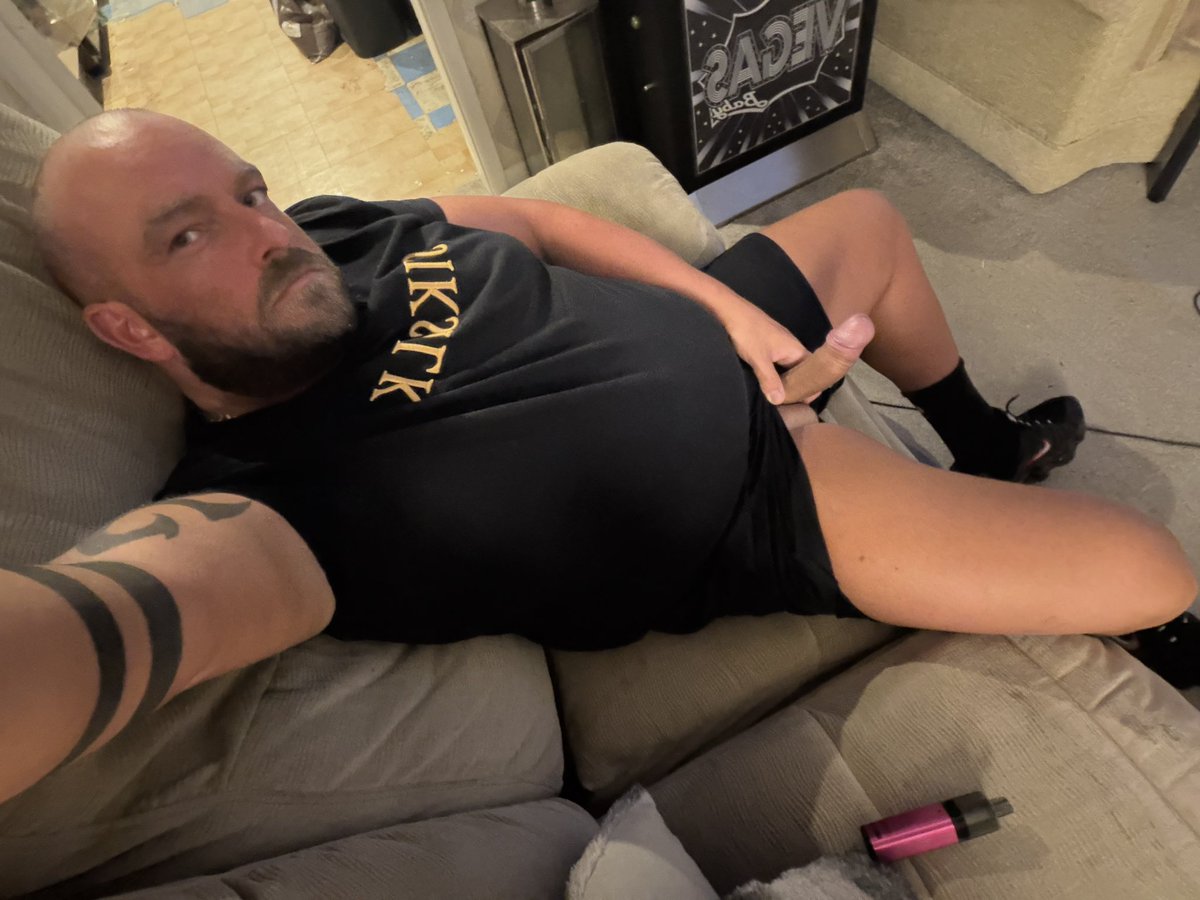 DannyWyattXXX's tweet photo. Good morning! Anybody want some creme de la cock for your morning coffee? 🍆💦 ☕️ https://t.co/CIWwUjZtDS