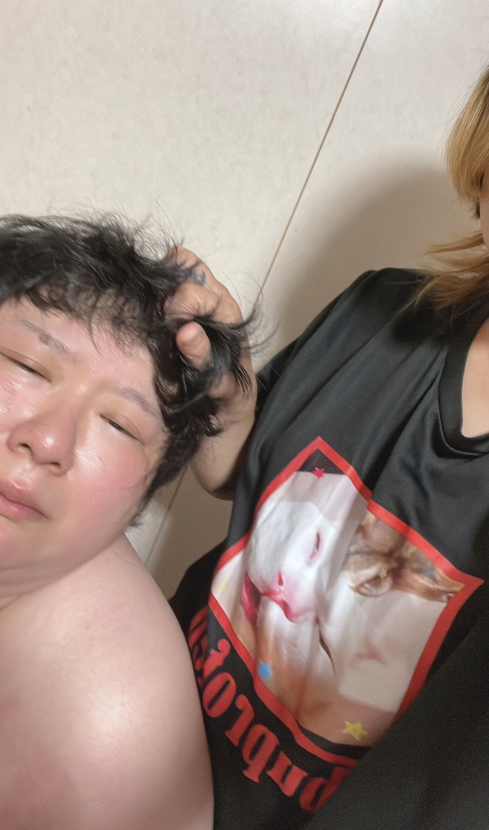 PizzaRat_0316's tweet photo. なんか動画3桁単位でいいね数伸びてて一気に300人以上にフォロワー増えたから言うけどかのじょちゃんにこういう事する人間だからねここ惚気垢だからねこういう人間だからね分かってるんでしょうね。。

分かってるんならいいよ！！おいで！！ https://t.co/YzvVtOvWf7
