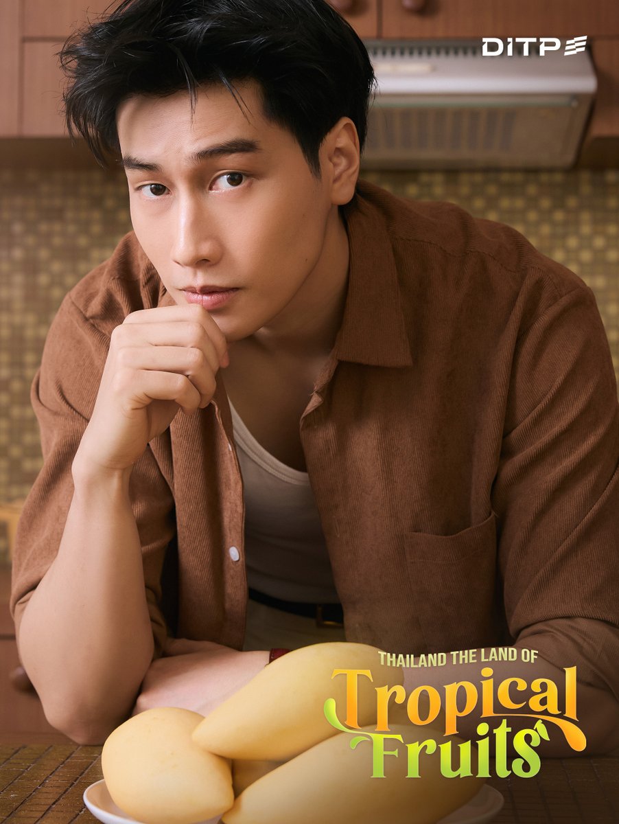 ditpthailand's tweet photo. “Bible Wichapas”
ผู้ร่วมถ่ายทอดเสน่ห์ของผลไม้ไทย
Thailand: The Land of Tropical Fruits 🥭✨

#ThaiFruits #คิดจะส่งออกนึกถึงDITP 
#ผลไม้ไทย #ThaiMango #มะม่วงไทย
#DITP #ThailandTheLandofTropicalFruits https://t.co/jhYQRwwYwo