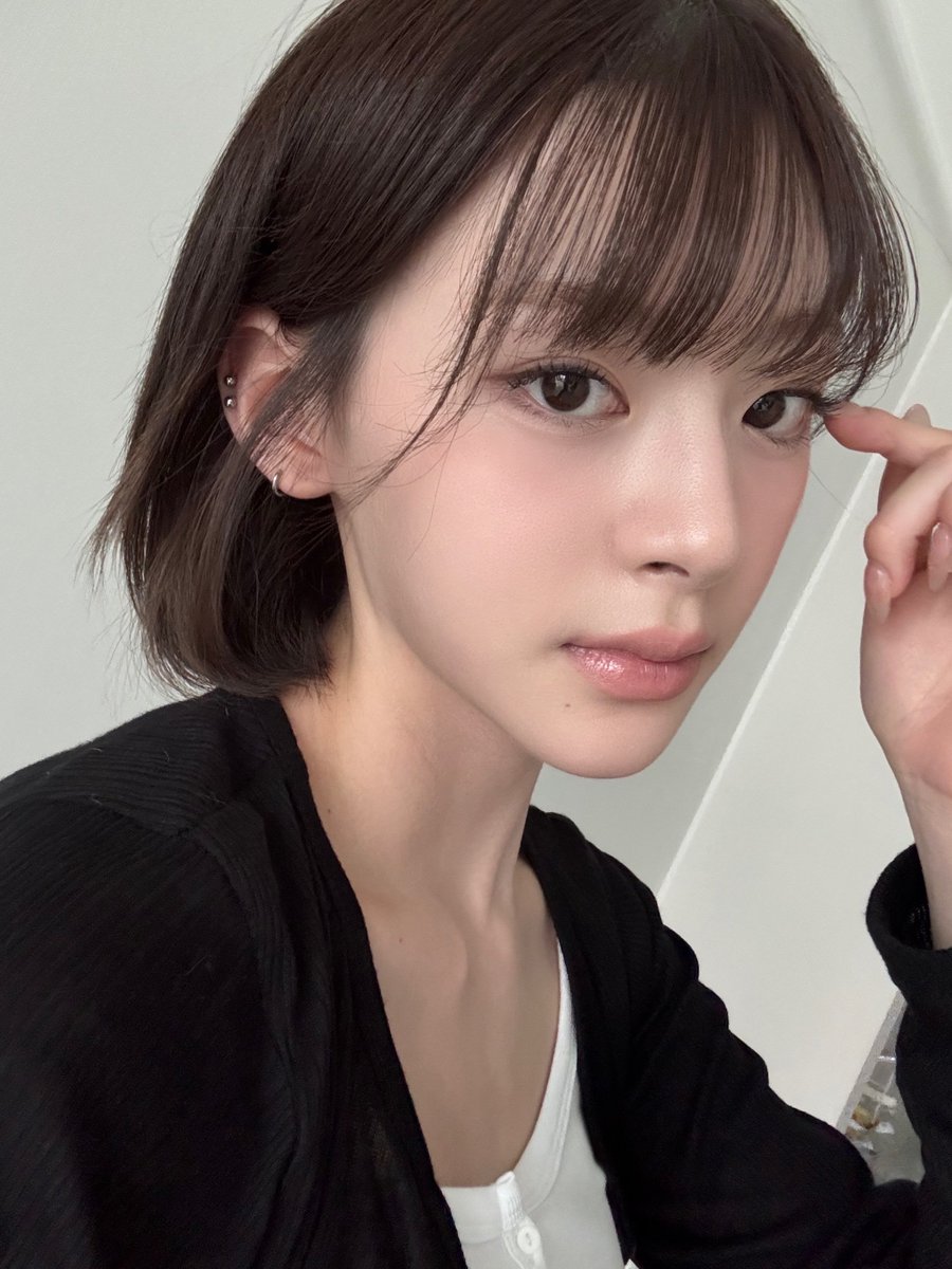 __vcuoqx's tweet photo. 20260813 세은 버블

셀메 했다는데 너무 잘 어울림ㅜ
사진 더 주었으면 🥺 https://t.co/wgieWDqiD0