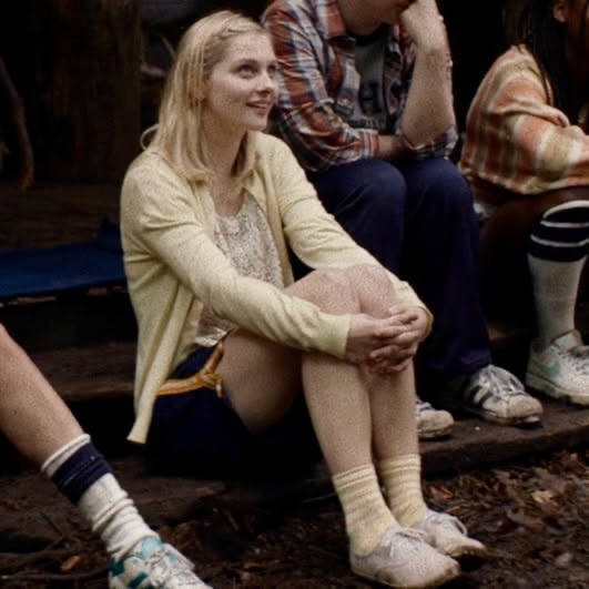 G0NETOLAKE's tweet photo. laura lees outfit here being the cutest ever
one of my favs in the whole show #cutecity https://t.co/YQi4QyupfS