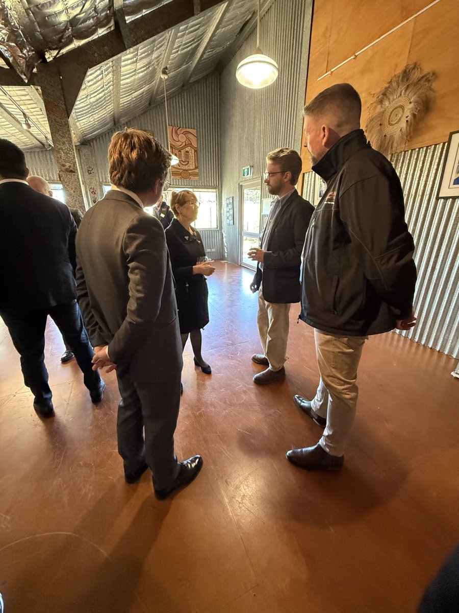 MuruMittigar's tweet photo. What an honour to welcome Her Excellency the Honourable Margaret Beazley AC KC - Governor of NSW, Councillor Brad Bunting - Mayor of Blacktown and Kerry Robinson OAM - CEO of Blacktown Council to Muru Mittigar's Cultural Centre today. #MuruMittigar #CommunityCountryCulture https://t.co/jJnRgY7hlo