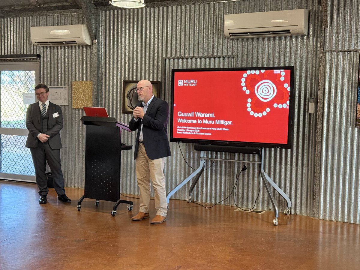 MuruMittigar's tweet photo. What an honour to welcome Her Excellency the Honourable Margaret Beazley AC KC - Governor of NSW, Councillor Brad Bunting - Mayor of Blacktown and Kerry Robinson OAM - CEO of Blacktown Council to Muru Mittigar's Cultural Centre today. #MuruMittigar #CommunityCountryCulture https://t.co/jJnRgY7hlo