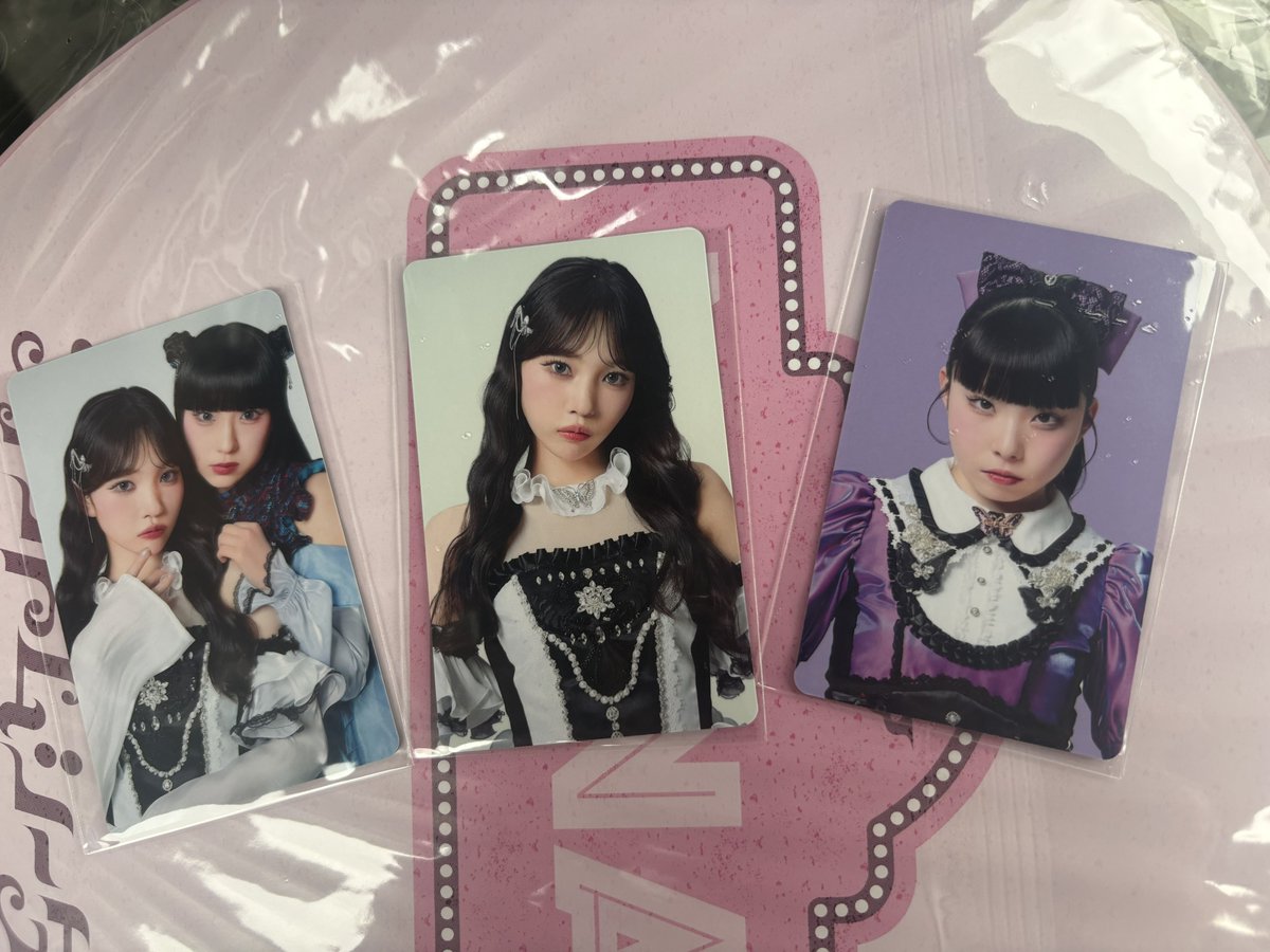 lmx_nt's tweet photo. ふぁんとむ❤︎らんど ファントムシータ トレカ交換

譲  写真

求 ️🩷のアップか全身

現地交換可能です。
よろしくお願いいたします！ https://t.co/mEztjzBB8w