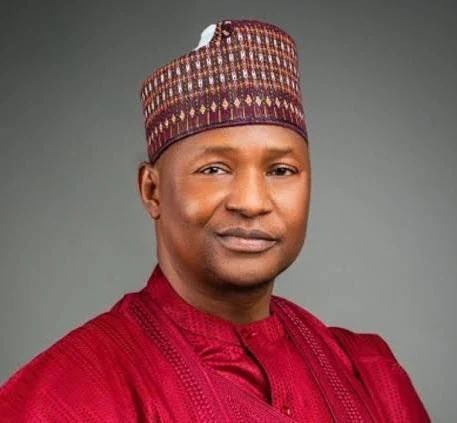 mats56455's tweet photo. Dear President H.E. Bola Ahmed Tinubu @officialABAT,

Greetings.

HOW ABUBAKAR MALAMI FAKED EVIDENCE AGAINST SIMON EKPA AND NNAMDI KANU AS SEEN IN COURT

I rarely write to you good letters.

Abubakar Malami, as a former Minister of Justice, lied to Nigerians and lied to the international community about the cases of Simon Ekpa and Nnamdi Kanu.

He issued abduction warrants and arrest warrants based on fake and corrupt evidence, as the evidence I have seen in court here in Finland in the case of Simon Ekpa, and the evidence I saw in the Kenyan courts concerning Nnamdi Kanu.

Abubakar Malami was arrested for corruption and terrorist activities dealing with Boko Haram and other things that have destroyed Nigeria 🇳🇬.

You detained @elrufai, Nasir Ahmad El-Rufai, on allegations that are not different from what other Nigerians have done in the past.

As a humanitarian law expert, I find it very difficult to understand why Abubakar Malami is walking free in Nigeria.

I am sure your security agencies have given you a file containing the FAKE evidence that is here in the Finland Court. If they have not, I can post to you the entire transcript that will shame Nigeria even more.

Just read the files of Nnamdi Kanu and Simon Ekpa and look in the face of Abubakar Malami by detaining him for embarrassing Nigeria 🇳🇬 and detaining the wrong people, when he was himself a terrorist.

Good day.

~ Dr. David Nyekorach-Matsanga

INTERNATIONAL PEACE ADVOCACY AWARDEE& INTERNATIONAL LAW EXPERT 
PAN AFRICAN FORUM LTD &ASSOCIATES 
Helsinki Finland 

@sowore  @SaharaReporters @NewsCentralTV