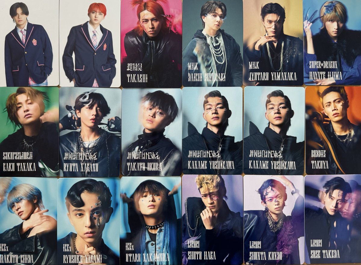 ukcha____'s tweet photo. EBiDAN CD Yes!東京 トレカ 特典 交換 
15周年盤 超特急盤  HMV 箔押し 楽天 ステッカー

[譲] 画像1,2枚目

[求] アロハ  異種交換可能
 (15周年盤通常トレカ以外の封入・特典求めてます)

お気軽にリプライまたはDMまでご連絡ください。 https://t.co/VQjSjHPrQu