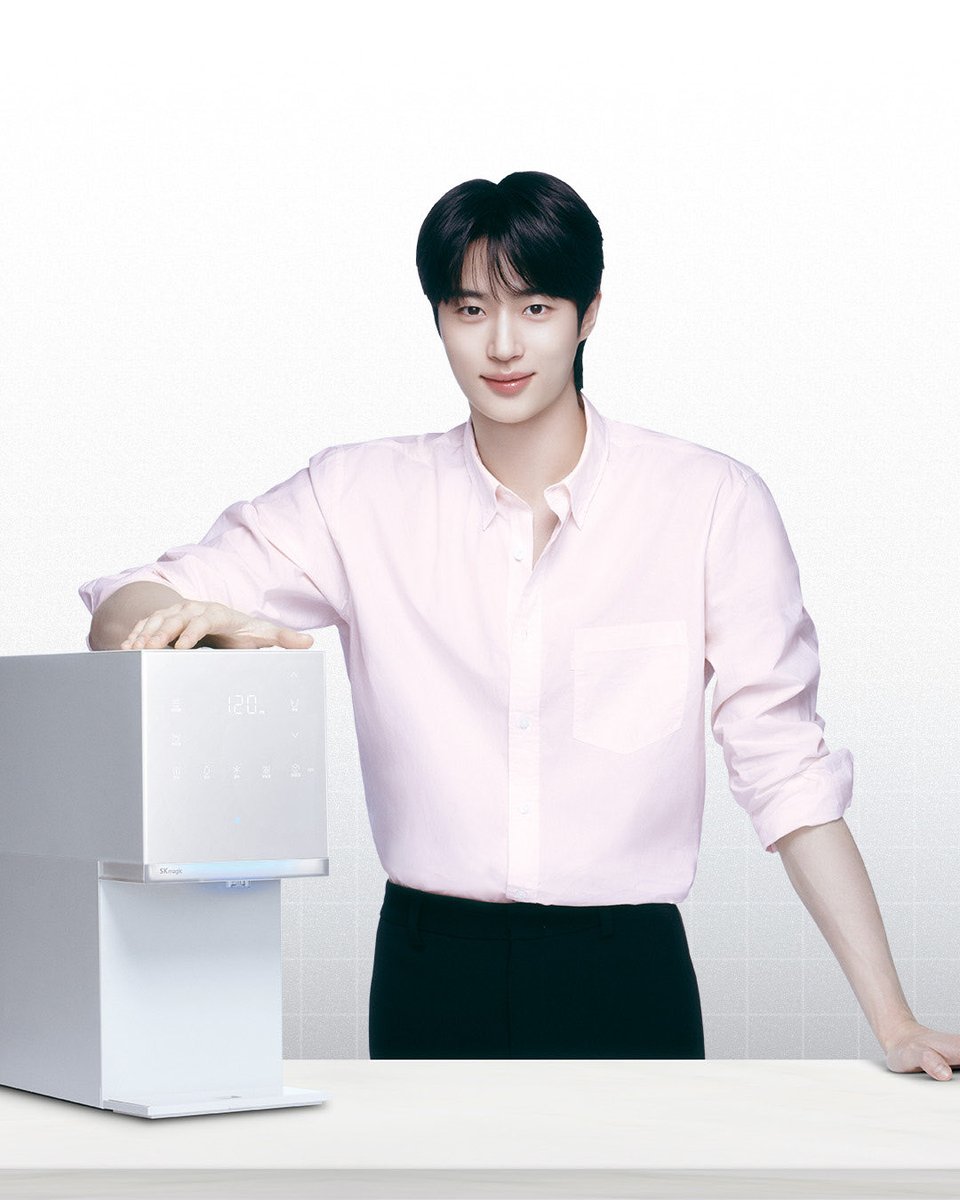 cong_pong1031's tweet photo. 260813 skmagic_official IG

🔗https://t.co/L2jJwLLW6z

MEGA ICE mini
얼마나 작을까?🔎

19.5cm 컴팩트한 크기를 
직접 확인해보세요👀

#변우석 #ByeonWooSeok https://t.co/bV2ba6lRI2