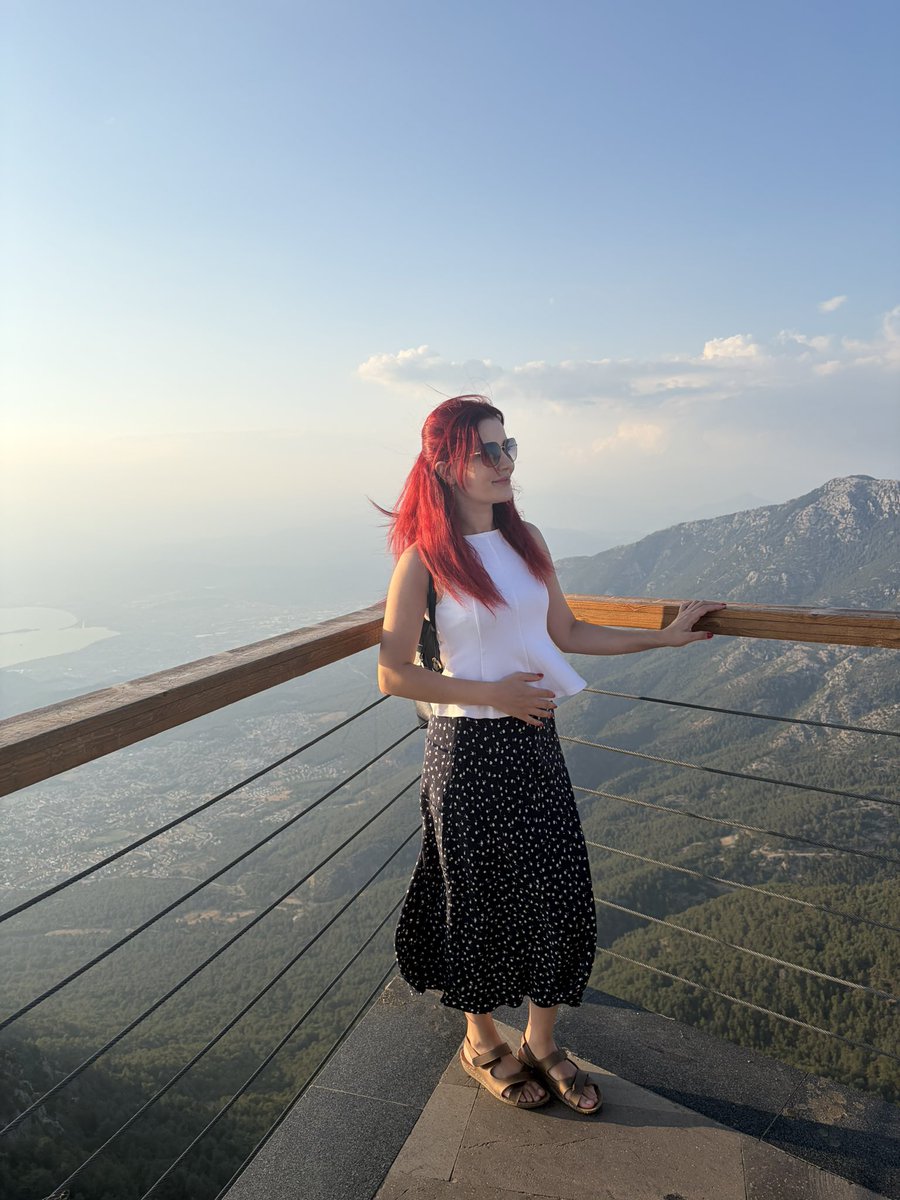 cevherr__'s tweet photo. #perşembe #yeniprofilresmi̇ https://t.co/w5bGQD9HtN
