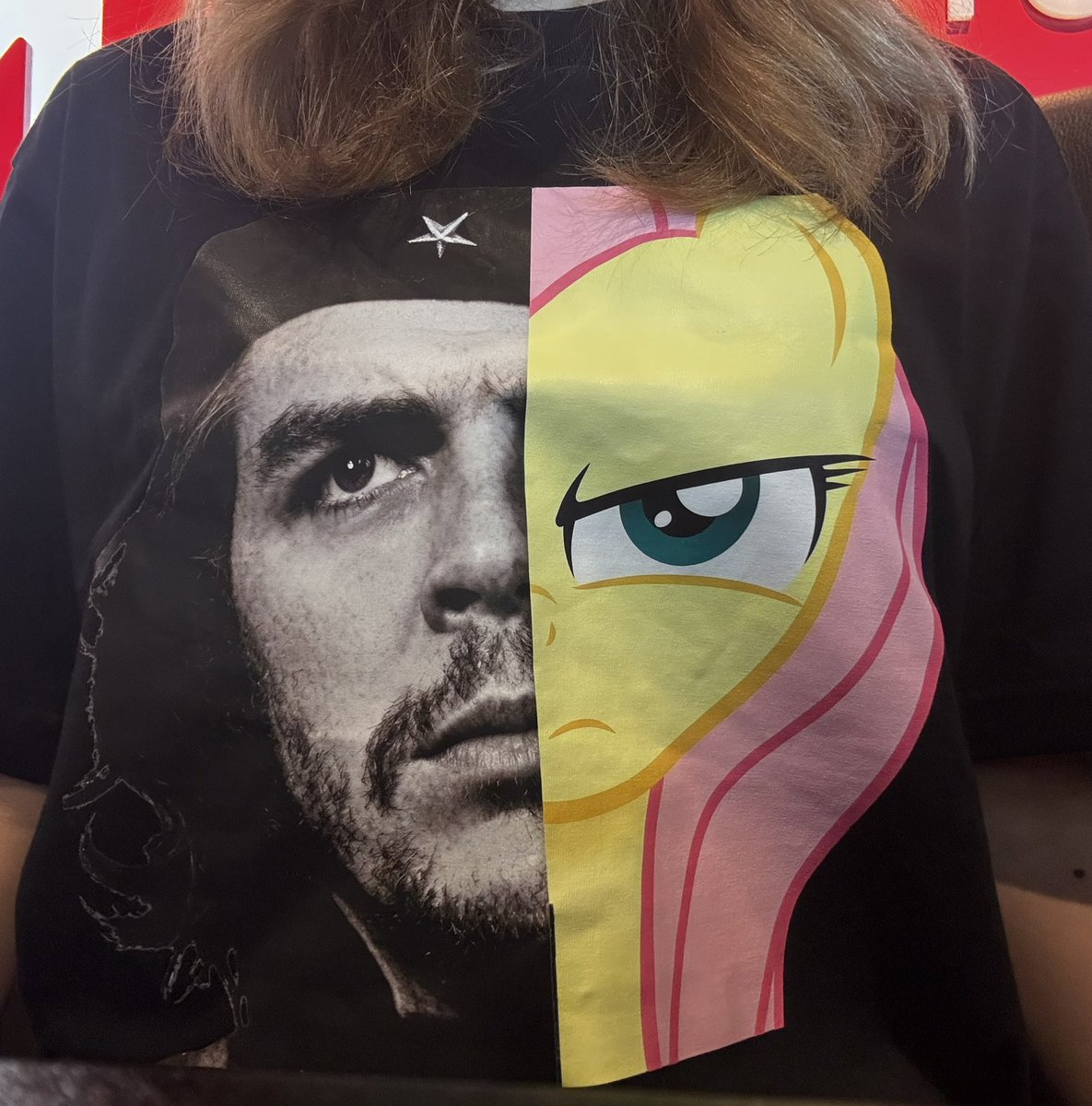 floridiancrack's tweet photo. I’m wearing straight up bs to work idgaf no more https://t.co/3tiPhVhrWS
