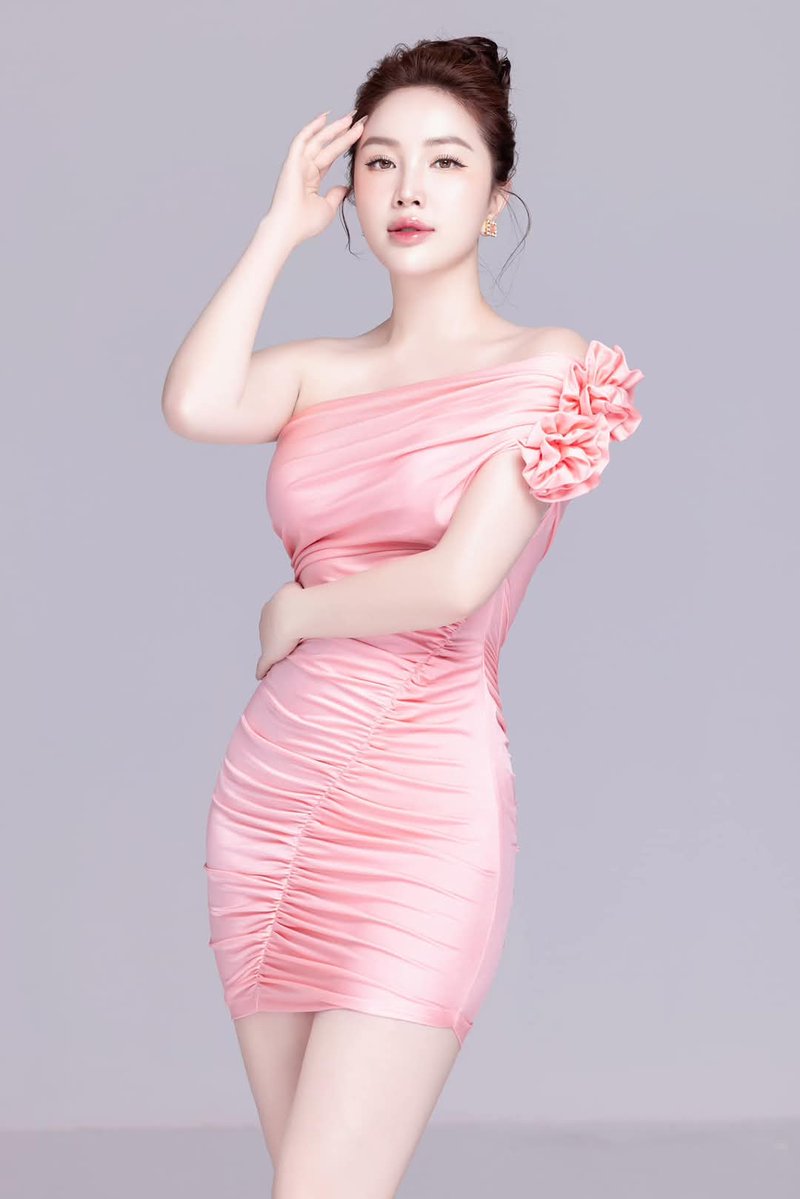 BarbieKen04's tweet photo. https://t.co/PgSq7UwXIe