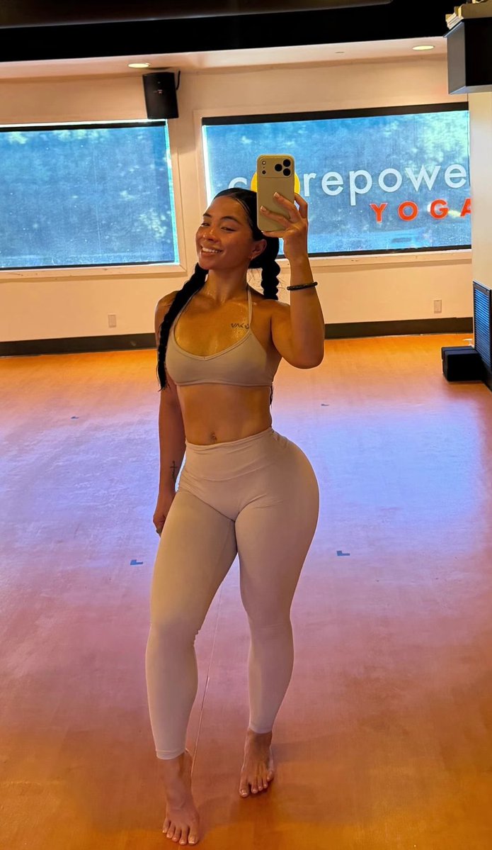 abgshorty's tweet photo. break a sweat today 💦 https://t.co/SbQ9qjXC8Y