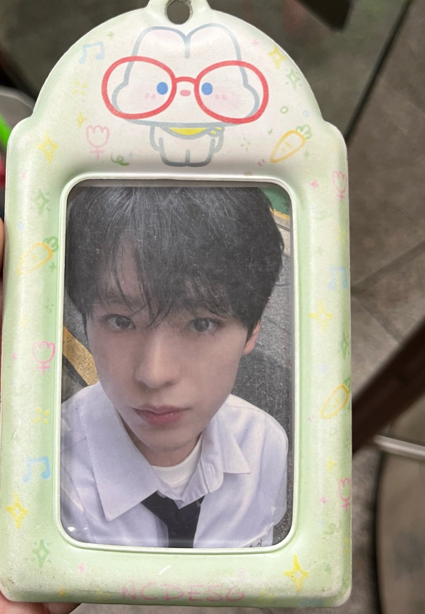 withfull_cus's tweet photo. #rt 안녕하세요 금일(8/13) 오후 10시경
지하철 4호선 동대문역사문화공원역 플랫폼에서 포카 떨어져있는거 발견 후 고객안전실에 분실물로 맡겨두었습니다 주인분이 잘 찾아가시면 좋겠네요... 

ㅅㅊㅇ nct 엔시티 위시 유우시 포카 포토카드 분실물 https://t.co/BY7VdI1xpf