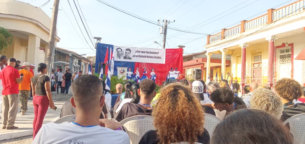 ConsejoPinar's tweet photo. Participaron autoridades electorales de #SanJuanYMartínez en el acto municipal por el Centenario de #FidelCastro y el 6️⃣9️⃣ aniversario del asesinato de los Hermanos Saíz.
👤 Estuvo Yamilé Ramos, primera secretaria del Partido Comunista de Cuba #PCC en la provincia.  #FidelEsFidel https://t.co/FFBmaku4yd