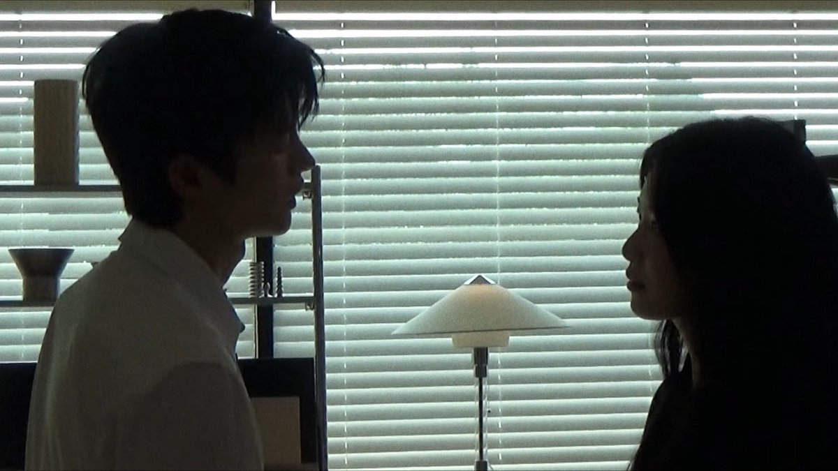 icouldntsayto's tweet photo. 국 앨범 뮤비마다 상대 여배랑 싸우는 거
앉쟤혅 기억할목록 사랑의 두 얼굴 생각남
얼마나강렬한사랑을하신겁니까 그만미워하자 좀 https://t.co/94D9zv90d8