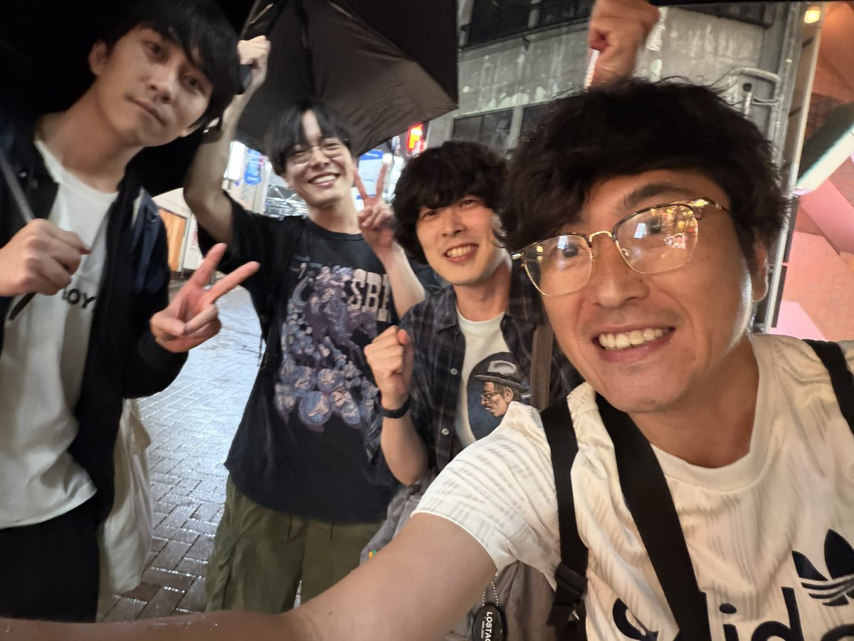 ojimagyo's tweet photo. 準々決勝ありがとうございました！
終わりに純さんに誘ってもらい、好きな人たちとコントの話をし、コント好きな人生でよかったと思えた日でした
結果がどうなろうとコントを突き詰めます🛣️ https://t.co/ueHPxR8cKa