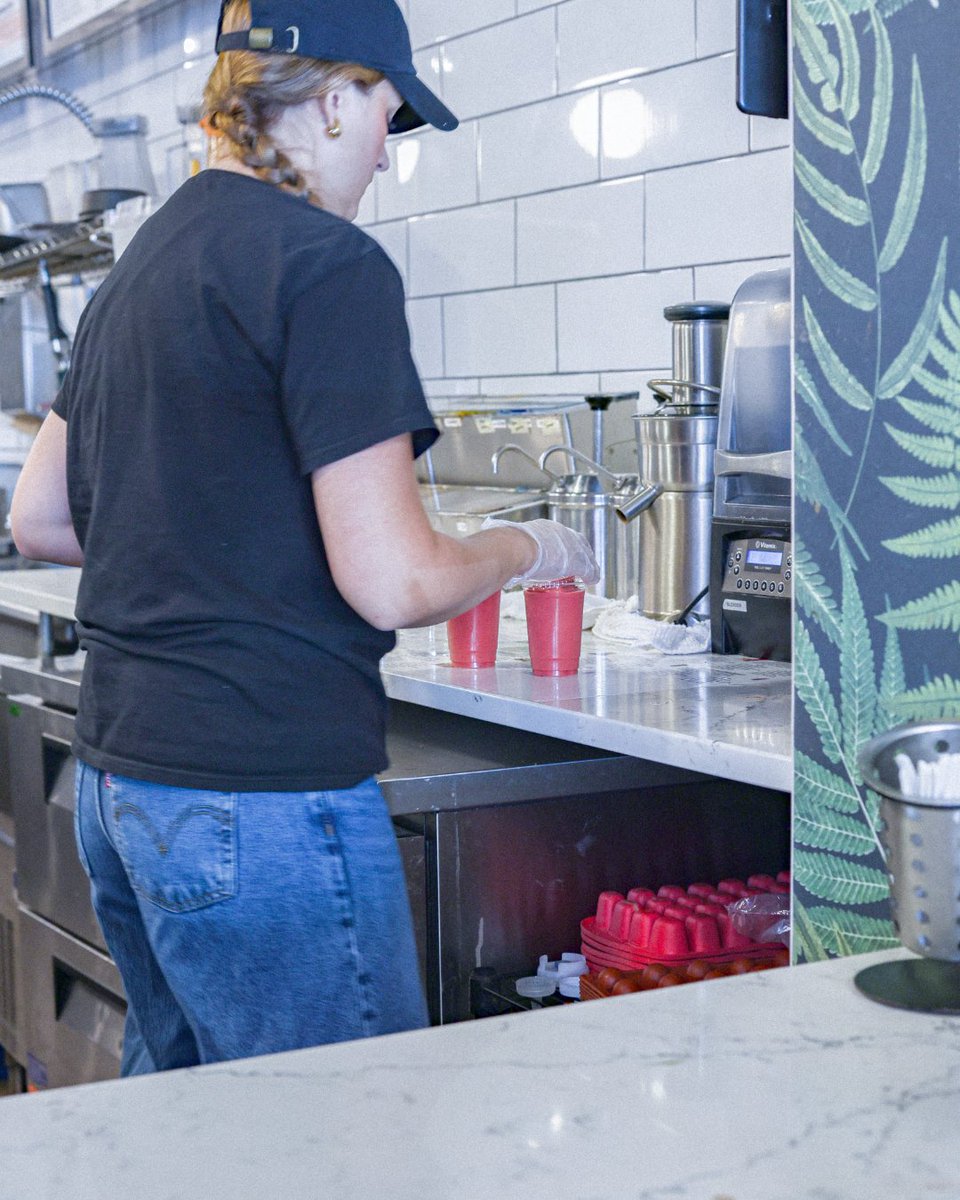 ExtractJuicery_'s tweet photo. Our Produce
Our Process
Our People
Our Pride

#Acai #Coldpressedjuice https://t.co/hxtzrnMEEE