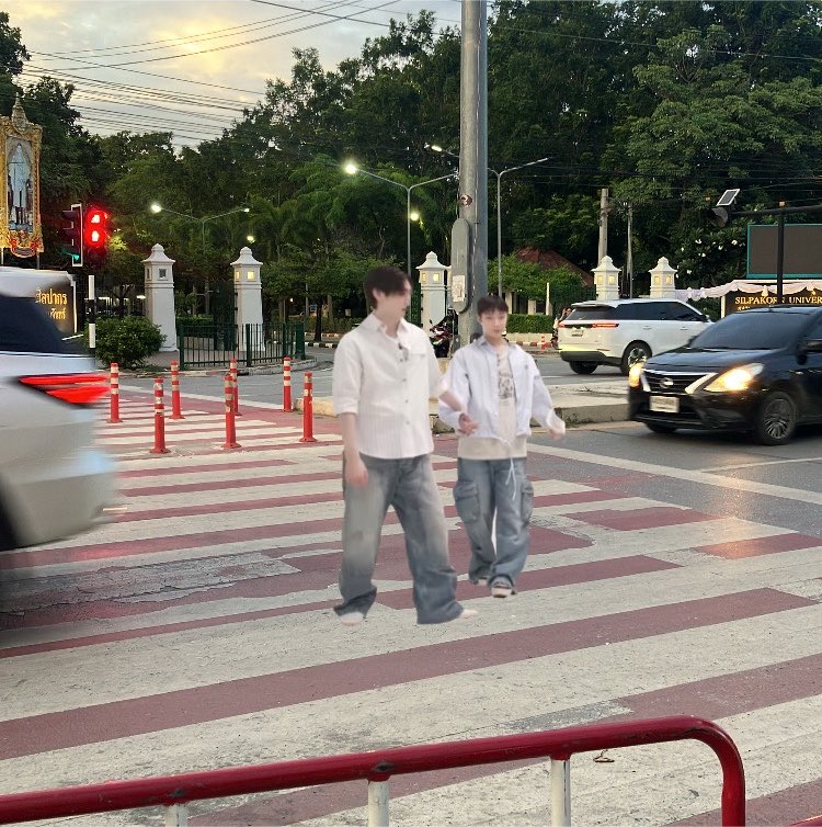 bentenigmaa's tweet photo. เจอเอนไฮเพนหน้ามอ https://t.co/bBwKUJfDiW