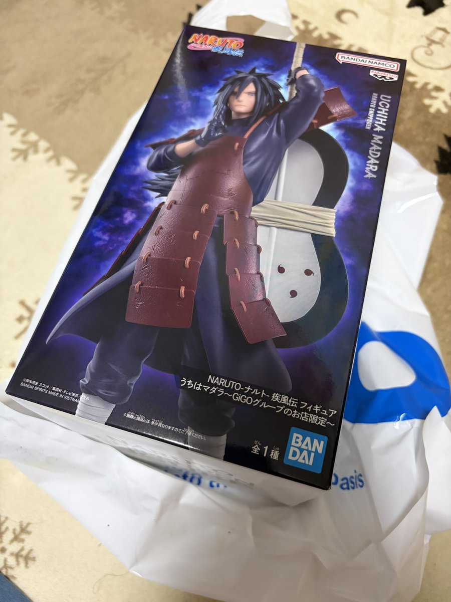 Sitorasud's tweet photo. 今日はおかざっきー行ってきました🥲
マダラさんプレイチケット使いまくってお金使ったのは2200円😂チケット分を考えたら3600円相当やりました、
奥載せして返せなくなったので店員さんに聞いたら前に出してくれてチャブれました！何度も呼んだのに快く対応してくれてとっても気持ちよかったです😆 https://t.co/22QpewEVEx