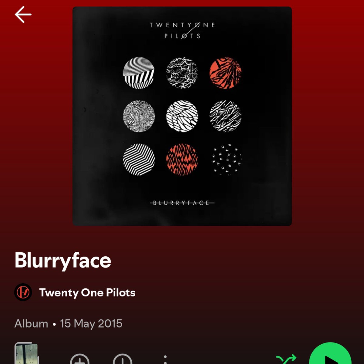 Niaa_core's tweet photo. This 2015 Gem by Twenty One Pilots https://t.co/9eiR76qc3b