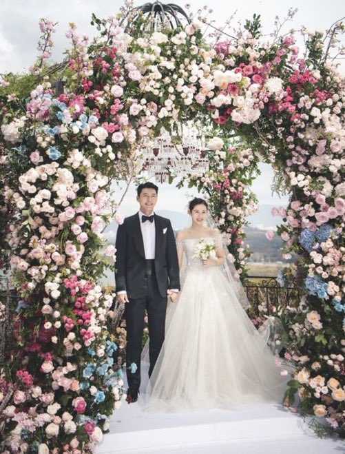 itscicilogy's tweet photo. FYI mereka tunangan di tempat Binjin wedding 🤭😌 https://t.co/o01KKOJIuB
