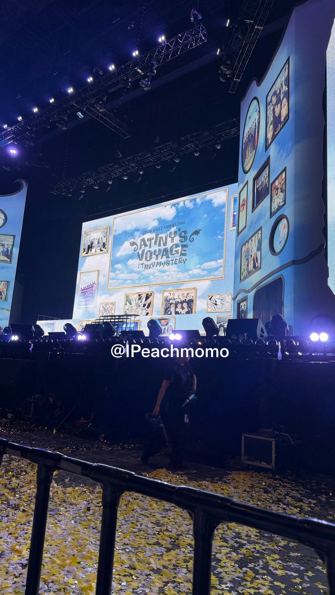 IPeachmomo's tweet photo. Kアリーナ横浜　Kアリ　見え方　ライブ　ペンミ　チケット　当たった　当選　座席

〇LEVEL1 A6ブロック1列 15~20番 https://t.co/y8OaDrelwv