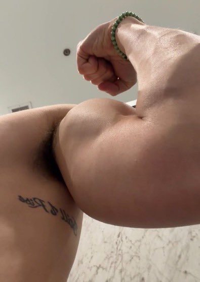 KANEFOXl's tweet photo. Are you wet already 💦🍆🍑 https://t.co/Ffqm9Gnlb0
