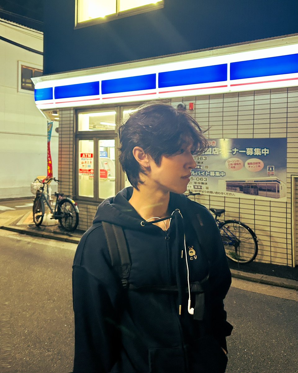lostcode2am's tweet photo. 오빠가 어떻게 이렇게까지 잘생길 수가 있어? 목 졸려도 절대 안 져… 끝까지 오빠 사랑해 외칠 거야😭 😭😭😭😭😭😭😭😭😭😭😭😭😭😭
#Samuel #Samuellee #wayfboys https://t.co/C9FtONe0J6