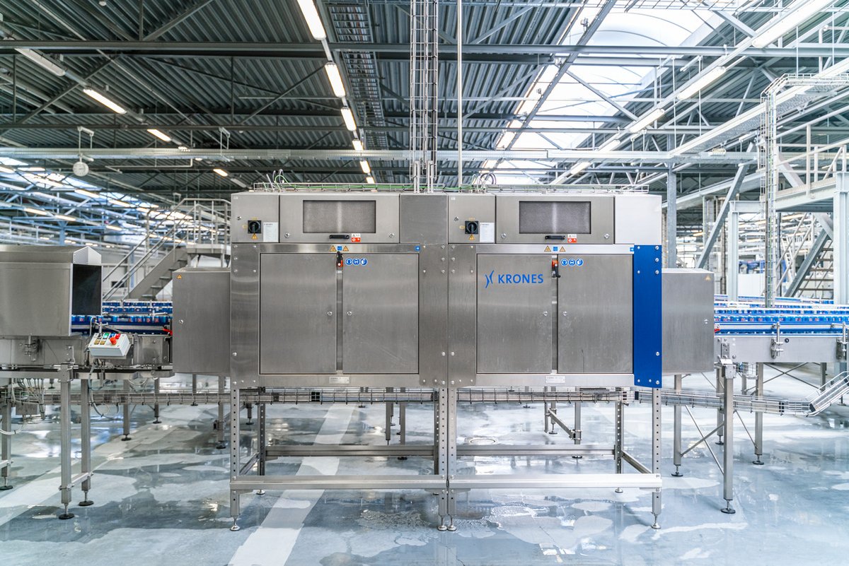 KronesAG's tweet photo. The bottle wash is done. Now for the perfect finish. β¨π¨
LinaDry S1M keeps things clean, dry, and ready to move on.
#Krones #KronesAG #LinaDry https://t.co/DFmRetMKX4