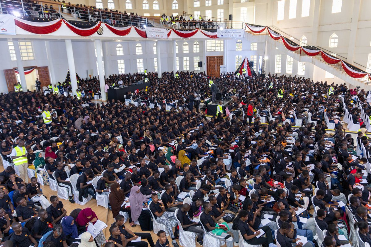 PhilisterMnytta's tweet photo. The numbers tell one story, but the people tell another. Equity Group Foundation is supporting thousands of scholars whose achievements can inspire entire families and communities. #WingsToFly #EducationCongress https://t.co/RqGlsDyTWD