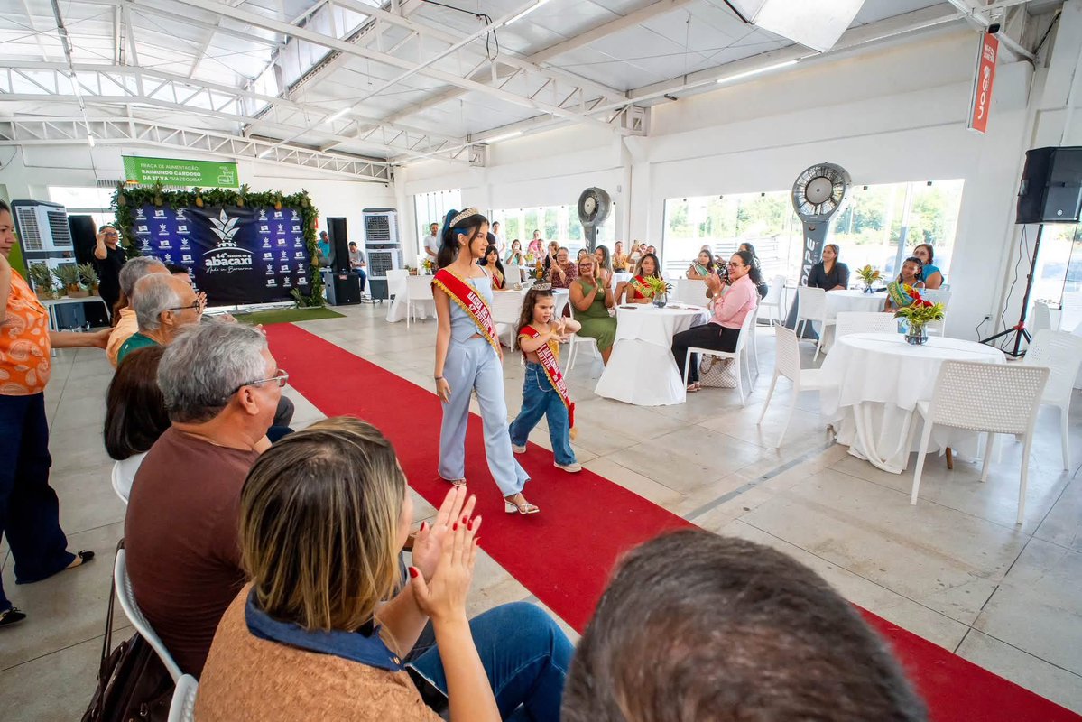 PrefBarcarena's tweet photo. A edição de 2026 do Concurso Rainha Teen Estudantil do Festival do Abacaxi terá uma novidade especial. O evento contará com a participação da Rainha da Inclusão, Maria de Jesus dos Santos Silva, aluna do Centro Municipal de Atendimento Educacional Especializado Santa Joana. https://t.co/1cyZKm3JQI