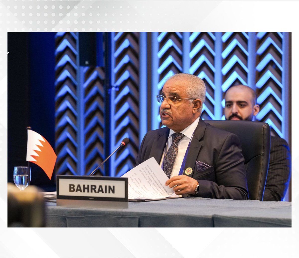 BahrainEmbPH's tweet photo. شاركت مملكة البحرين في الفعالية التذكارية للذكرى الخمسين لمعاهدة الصداقة والتعاون في جنوب ��رق آسيا (TAC)، التي عُقدت في العاصمة الفلبينية مانيلا، برئاسة السفير أحمد عبدالله الهرمسي الهاجري، https://t.co/fCwdTsviTT