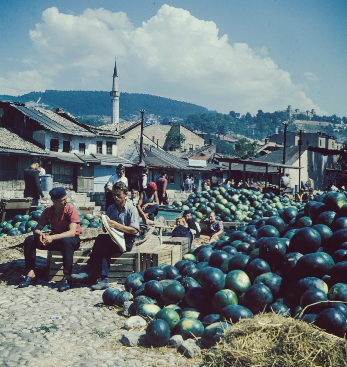BosnianHistory's tweet photo. Sarajevo, 1954 🍉 https://t.co/rdoBdr7eTz