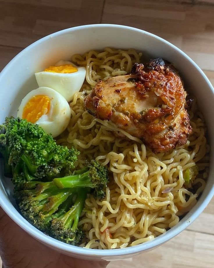 mrChef_110's tweet photo. Be honest… is this a 10/10 meal or what’s missing? https://t.co/rNbWc91MPj