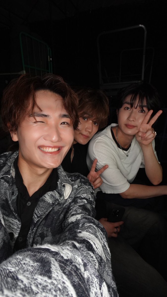show_w_w's tweet photo. 関西コレクションありがとう。
2回は快挙！！！いつも声出して応援ありがとう
これからもカマしてくぞおおお！
いつもありがとう😭😭 https://t.co/4JfspgoQqG