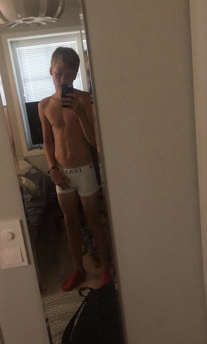 epzgnpl's tweet photo. Sells individual files 
Bait request available 
VIP channels access 🥵🏳️‍🌈
#Str8 #str8bait #baited #straight #straightbait #baitedboys #str8baited #straightbaited #baitnswitch #baitrequest #baitboy https://t.co/bsIOczpb4G