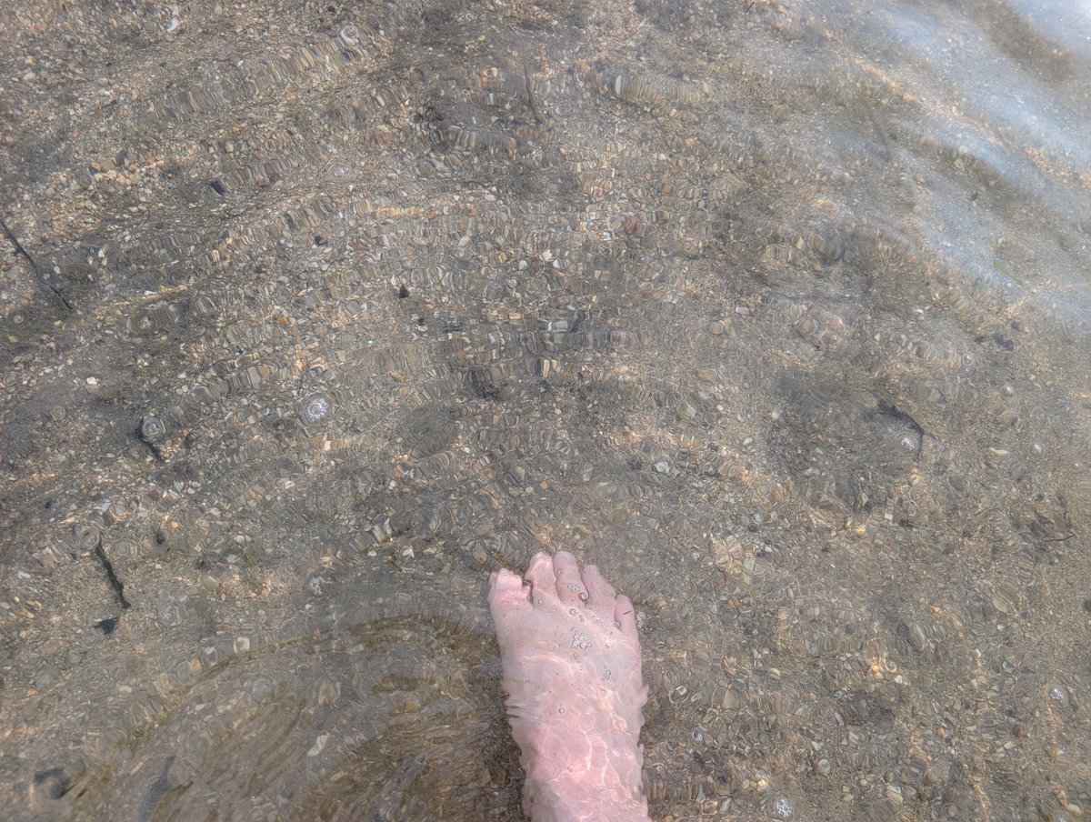 CodebreakerJnsn's tweet photo. 北条の夏の海 https://t.co/1rmhDEwLiV