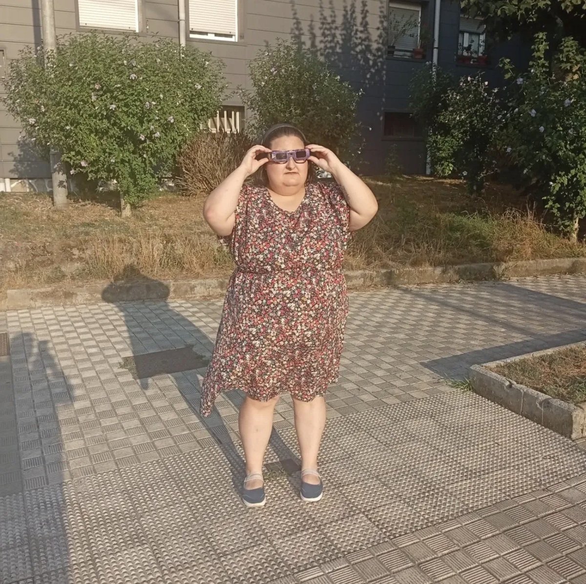 serlapeor's tweet photo. ¿A QUE HORA EMPIEZA EL ECLIPSE HOY? ME ENCANTÓ LA EXPERIENCIA AYER https://t.co/FZQOe0r839