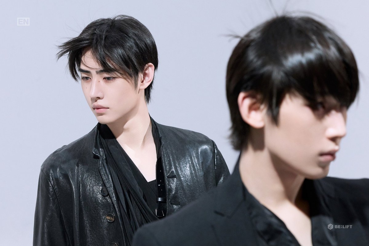 goldenksunoo's tweet photo. these sunsun photos 🖤

#SUNOO #SUNGHOON https://t.co/hiiQzJVWj4