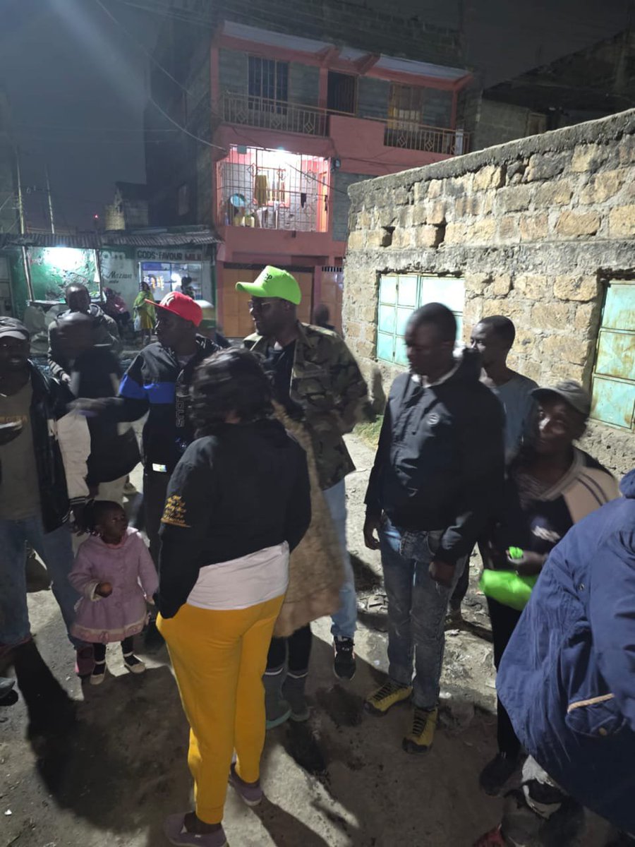 HonBrianNyabuto's tweet photo. Kushikilia jamii, is a very important thing, community deserves to be heard to know that that their leader cares,.. and I'm here for the whole process...
#nomoremistakes https://t.co/Q2EVqxz1dR