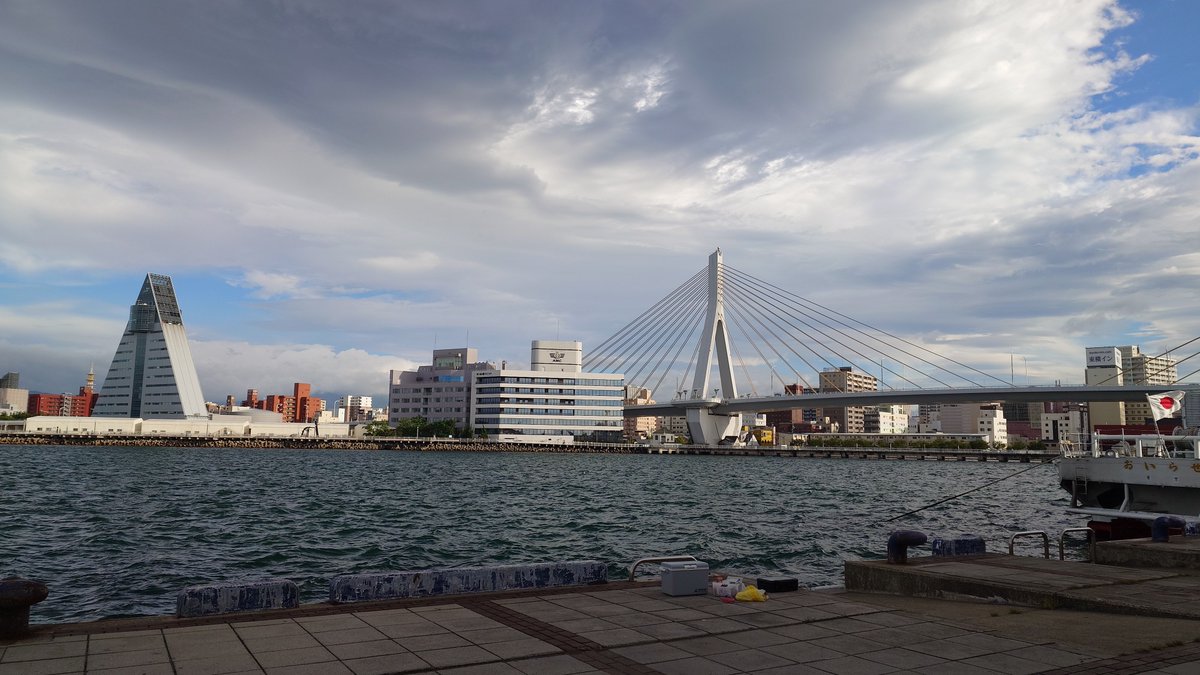 yujiko111's tweet photo. ボタンを押すと津軽海峡冬景色が流れる…
三内丸山遺跡は暑かった
#青森 https://t.co/PpB6qVr35D