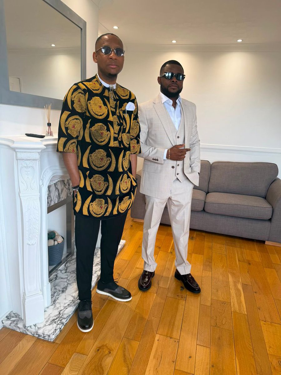 IjeleAtelier's tweet photo. Satisfied customer all the way from the UK. 
Whether it’s native traditional wear or the foreign bespoke suit, Ijele is go to workshop for it.
Don’t wait, and don’t leave it too late, be a part of our story as we grow.
Outfits available only preorder DM or WhatsApp 08149551700 https://t.co/xhsTtIvAML