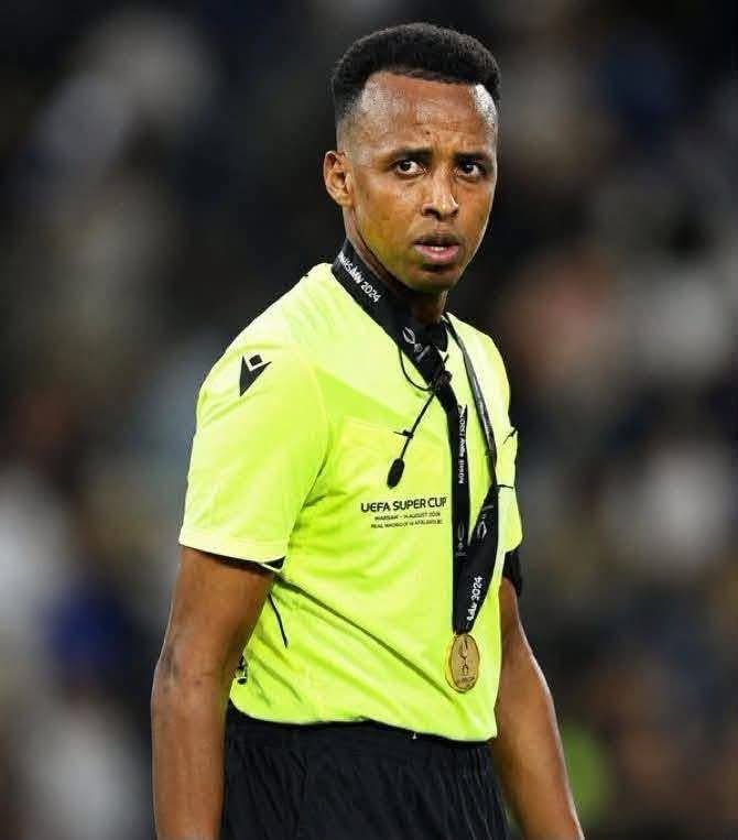 Libanshire6's tweet photo. Well done, Omar  Artan! 

Omar Artan bro waad guuleysatay waliba adigoo kor u qaadaya sharafta Soomaaliya 🇸🇴 iyo Afrika 🌍 

kubadda cagtu waa hab lagu mideeyo bulshada caalamka.⚽️🔥

Congratulations Somalia,🇸🇴

 congratulations Africa.🌍🔥 https://t.co/hsRME08AJr