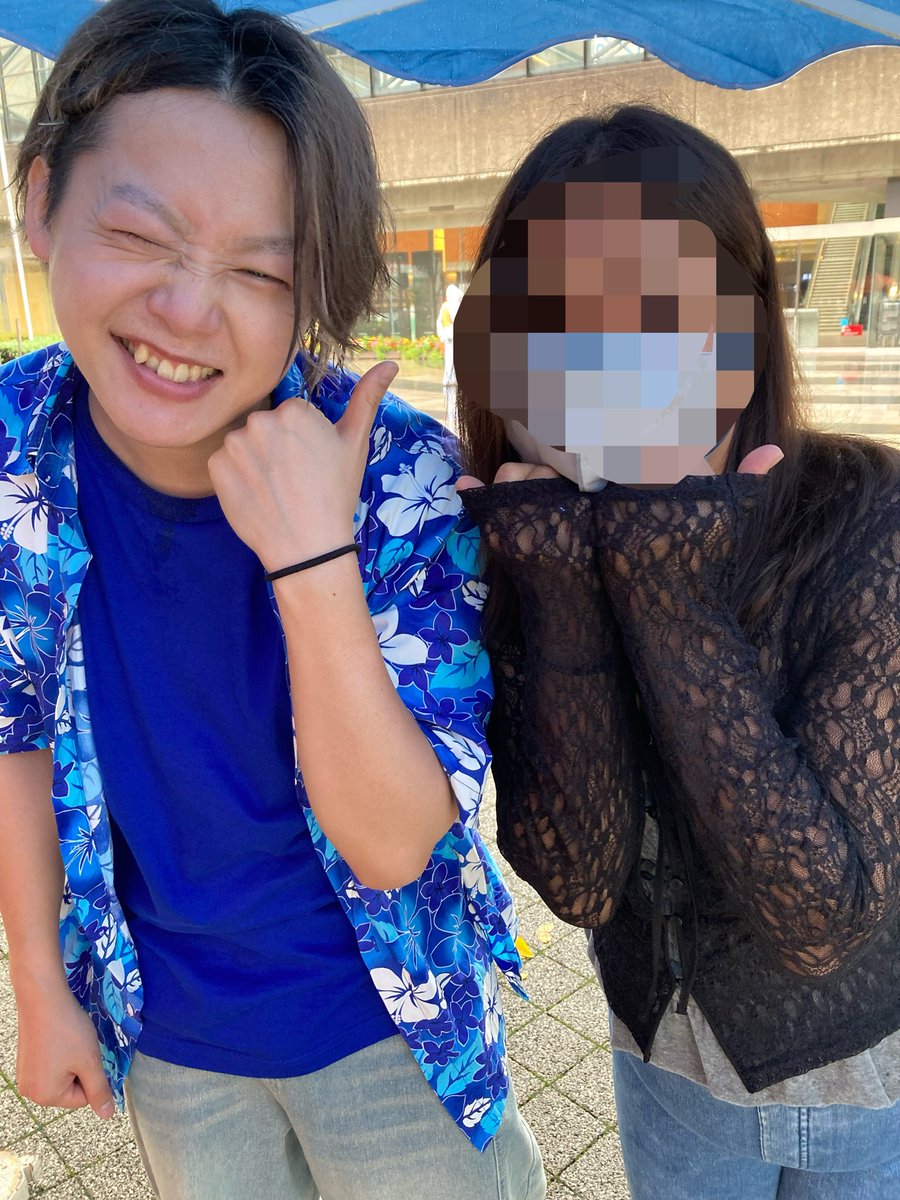 R19890710's tweet photo. このお写真好き🫶
瑠偉くんめちゃくちゃニコニコしてる☺️
幸せ(  ´˘`  )最高かぁ(*｀ω´)b https://t.co/xC5ZZ8xTr3