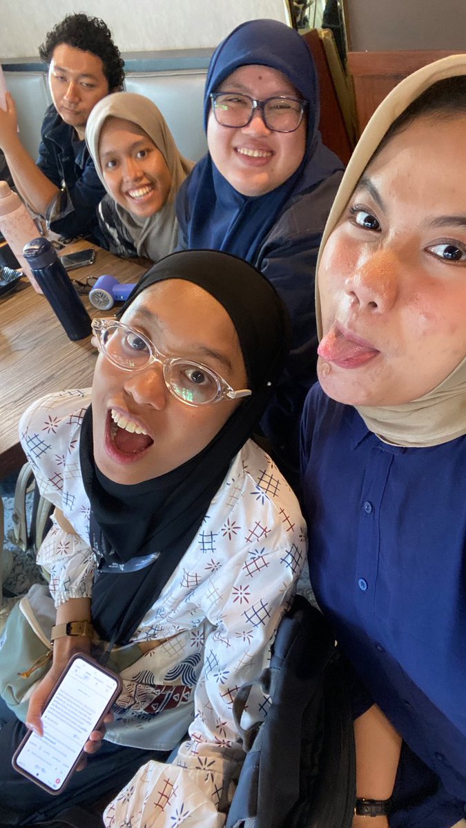 qqollbii's tweet photo. 💙 https://t.co/JopzxKqF5c