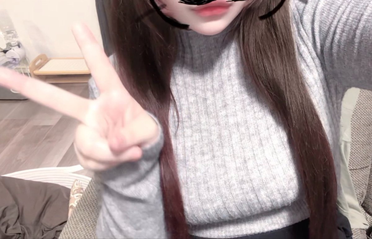 Noanyany002's tweet photo. 今度からTwitterではなくて
Instagramに変更する予定です✨️
そして キャスモー に力入れたいです🔥

⬇️キャスモー⬇️
https://t.co/AjdlC6I2LK

⬇️Instagram⬇️
https://t.co/xgfwc2t3G2

8月末まで Twitterは残しときます🥺🤍🤍

 #広島  #飲み屋  #セク  #薬研堀
 #流川  #ツーショットキャバクラ https://t.co/XEd9fmtp5w